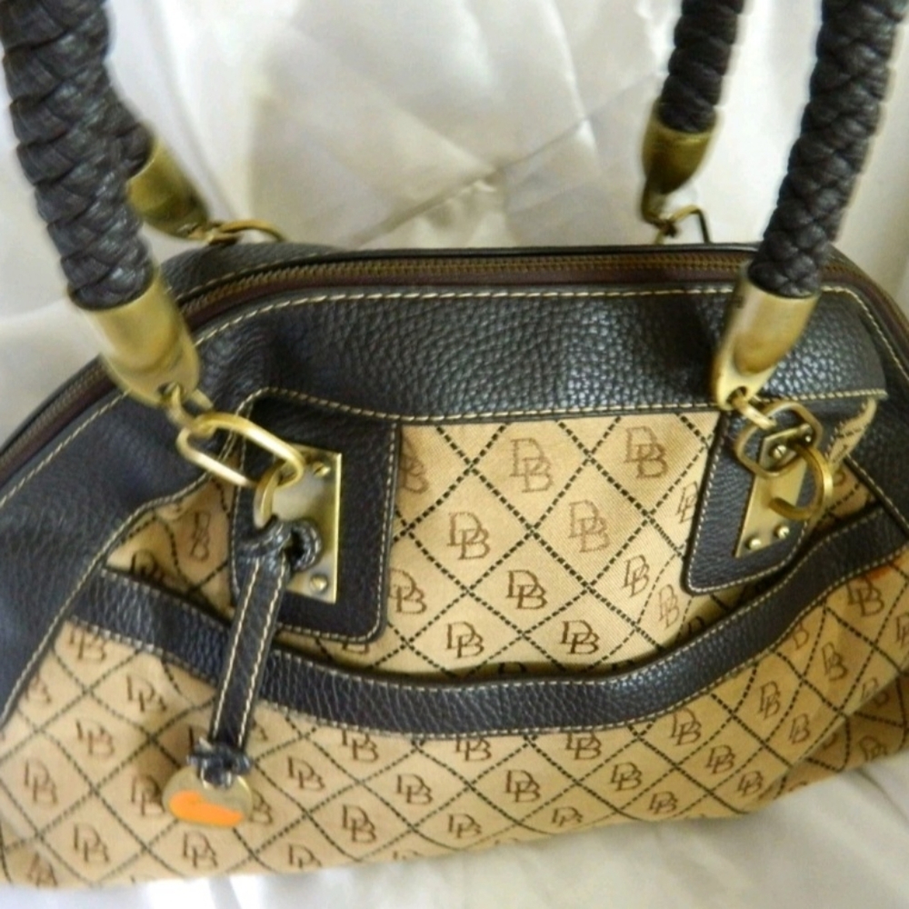 Dooney And Bourke Logo Canvas Shoulder Bag - Picture 7 of 11